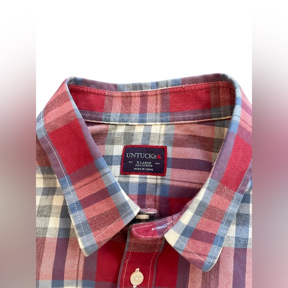 UNTUCKit Men's XL Red & Blue Plaid Long Sleeve 100% Cotton Button Up Shirt‎ - Picture 3 of 4